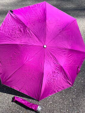 Geoffrey Beene Pink Umbrella Spring Rain Colorful Vibrant Pop Out Travel Case  P